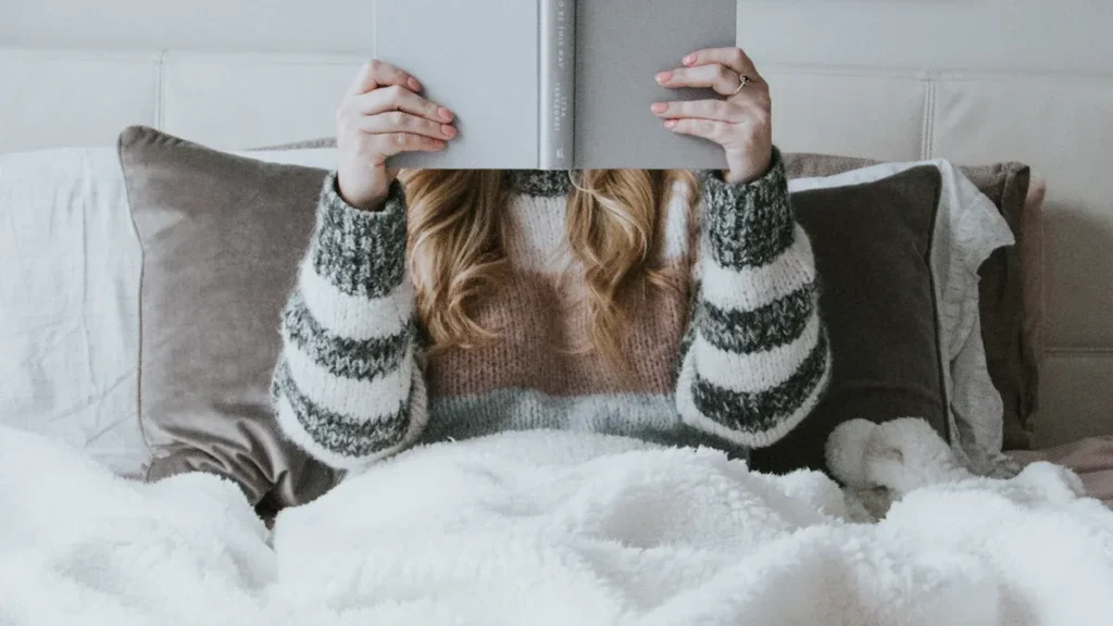 What is a Throw Blanket?